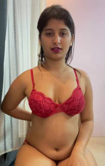 Gorgeous Girl Live Full Nude Strip Show (2025) Hindi Porn Video